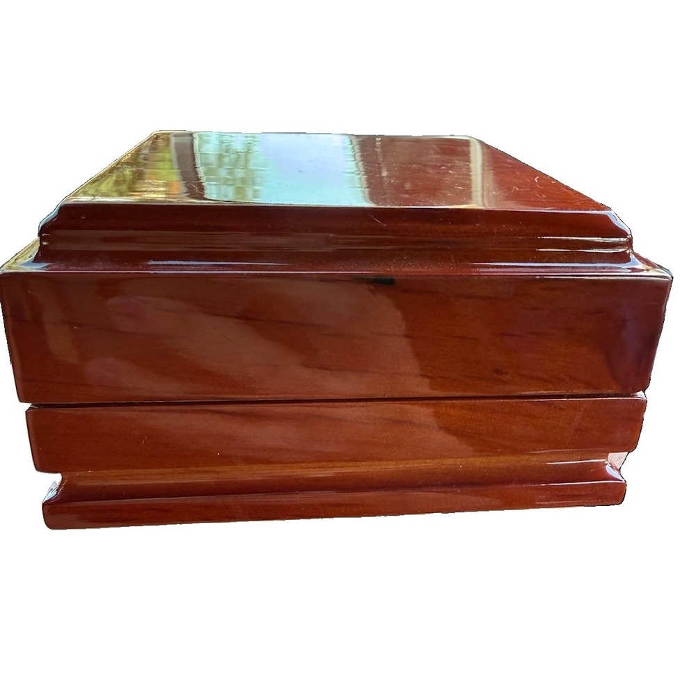 Daniel Ceballos Joyeros Luxury Glossy Red Wood Style Jewelry Presentation Box